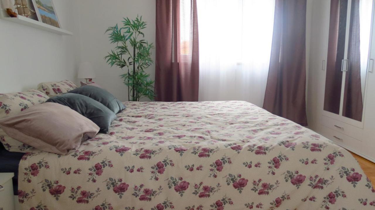 Apartments Grubisin ตรีบูนย์ ภายนอก รูปภาพ