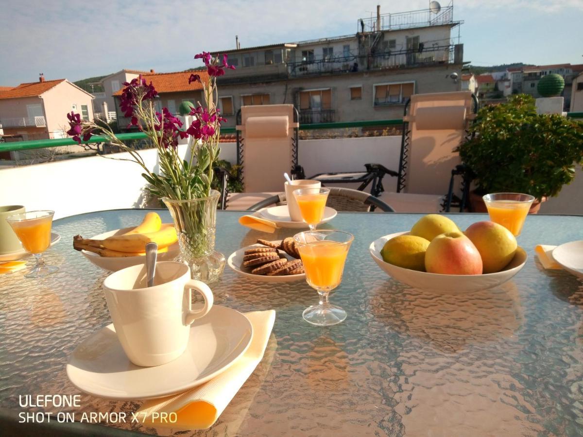 Apartments Grubisin ตรีบูนย์ ภายนอก รูปภาพ